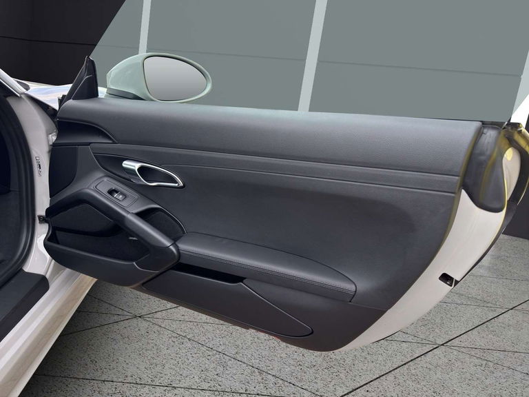 Porsche 718 Cayman S