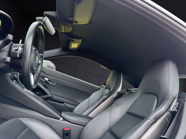 Porsche 718 Cayman S