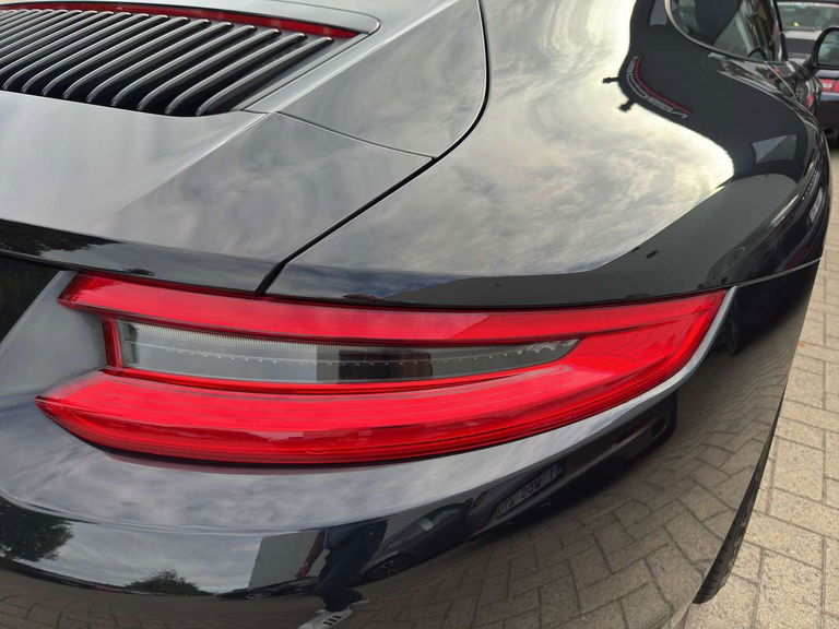 Porsche 991 Carrera