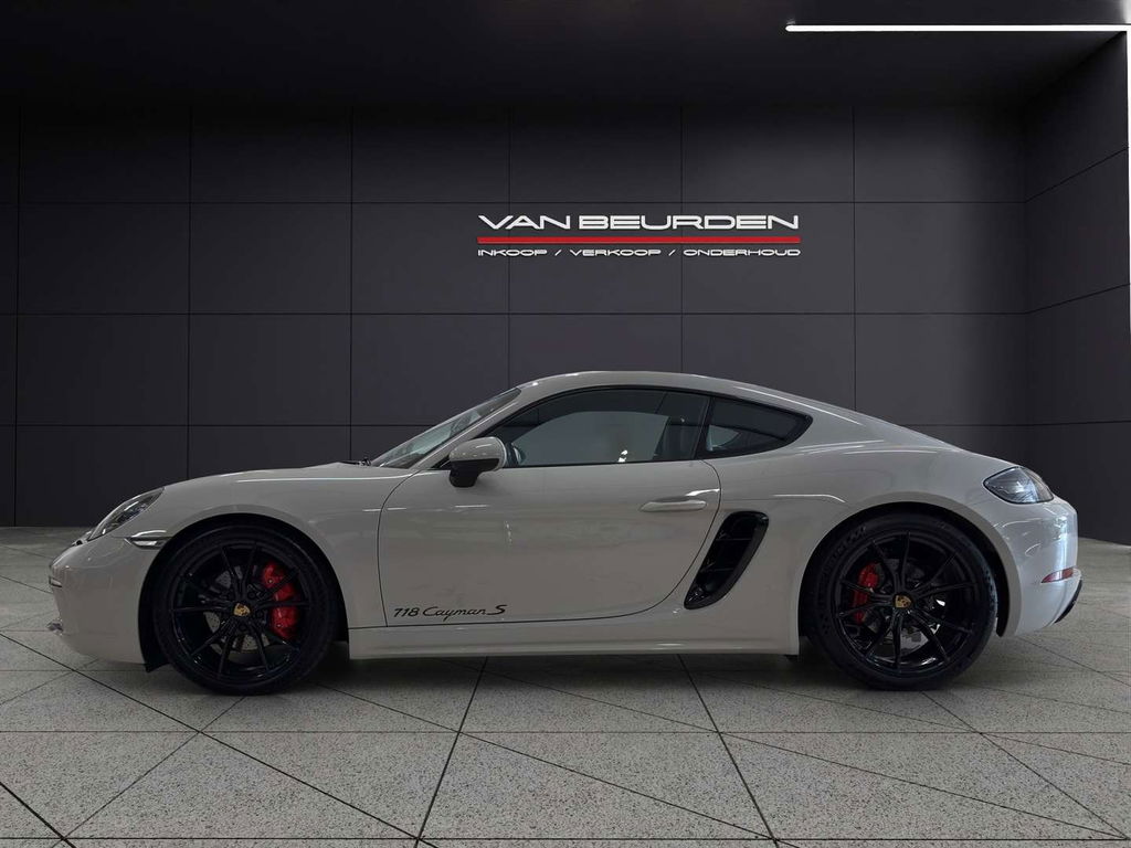 Porsche 718 Cayman S