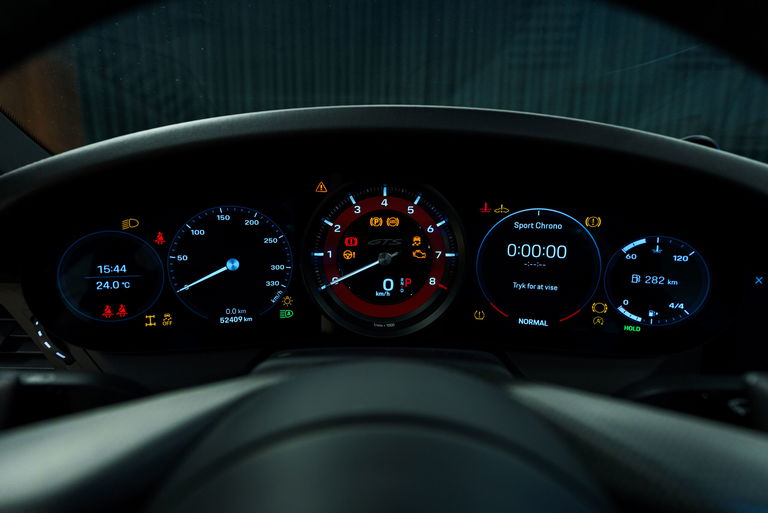 Porsche 992 Targa 4 GTS