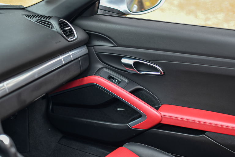 Porsche 718 Boxster S