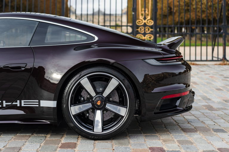 Porsche 992 Sport Classic