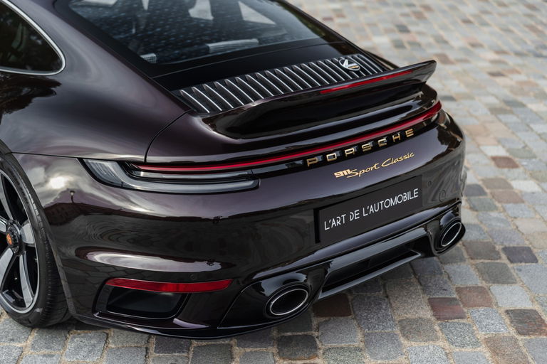 Porsche 992 Sport Classic