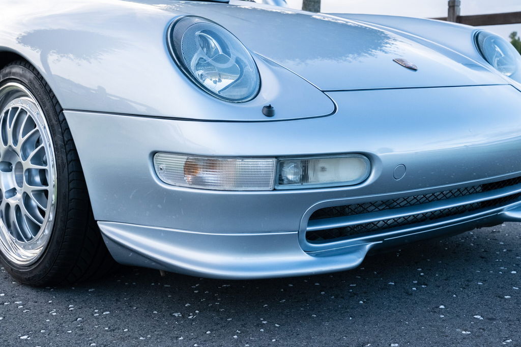 Porsche 993 Carrera 4
