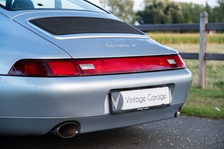 Porsche 993 Carrera 4