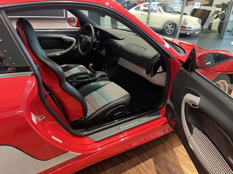 Porsche 996 Carrera