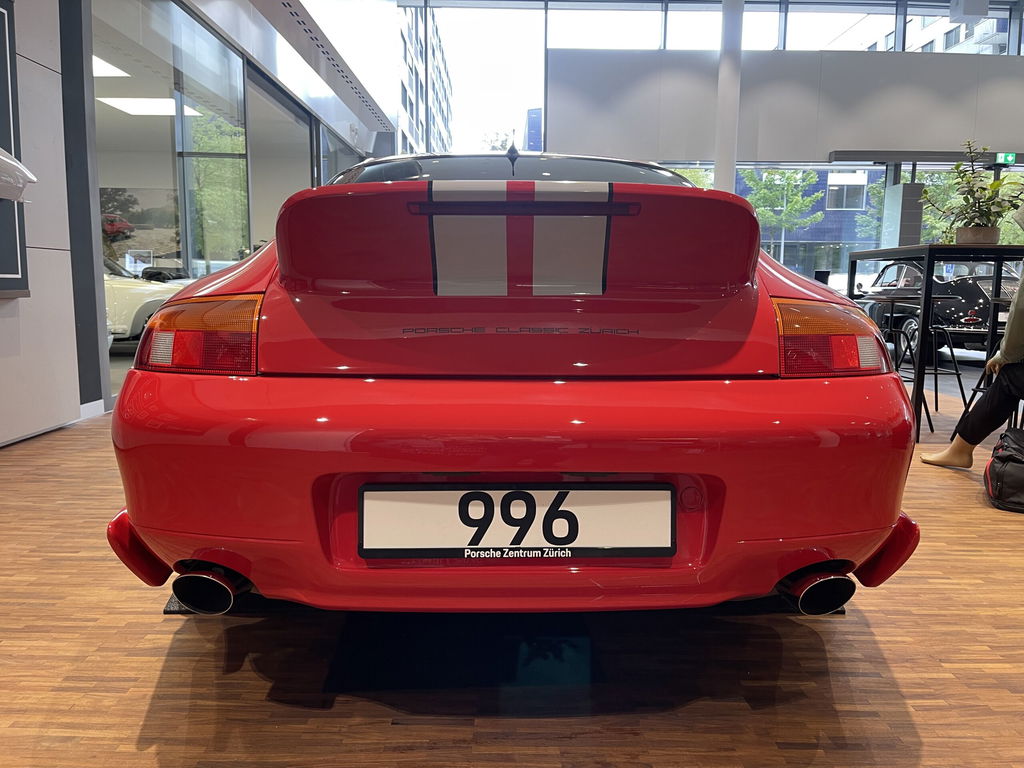 Porsche 996 Carrera