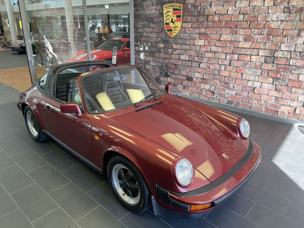 Porsche 911 SC