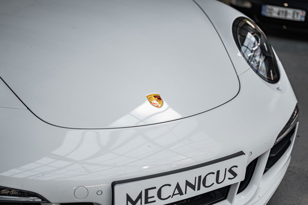 Porsche 991 Carrera GTS