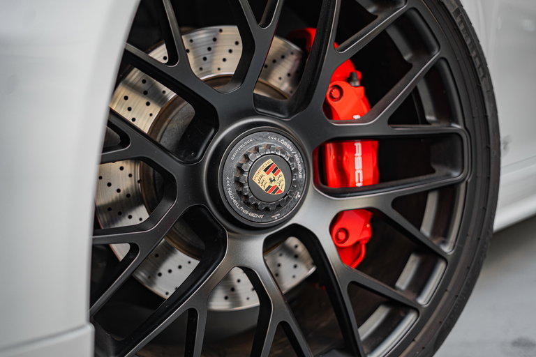 Porsche 991 Carrera GTS
