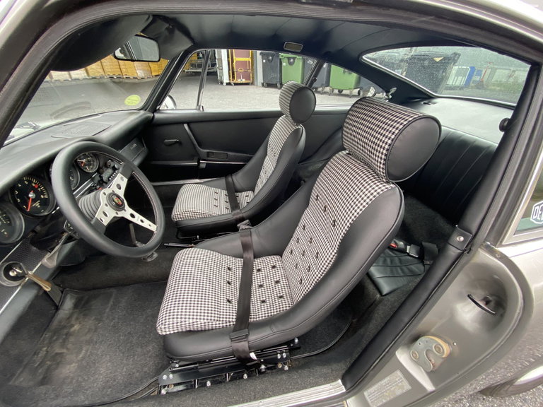 Porsche 911 T