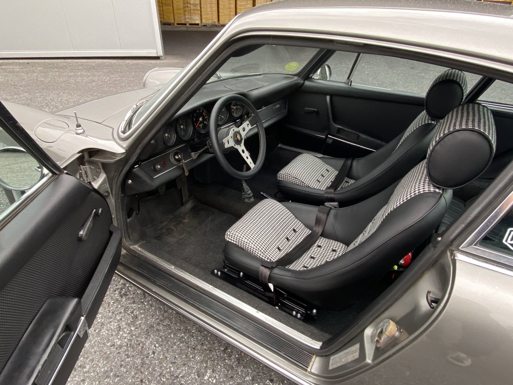 Porsche 911 T