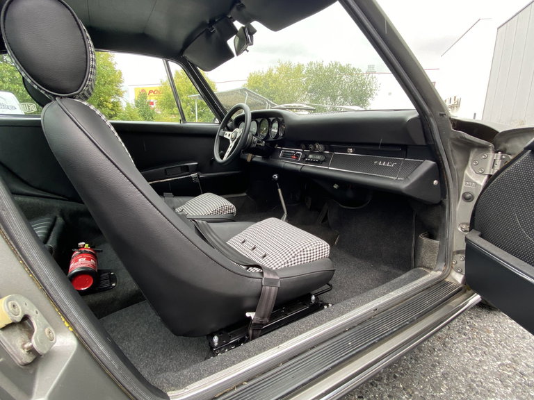 Porsche 911 T