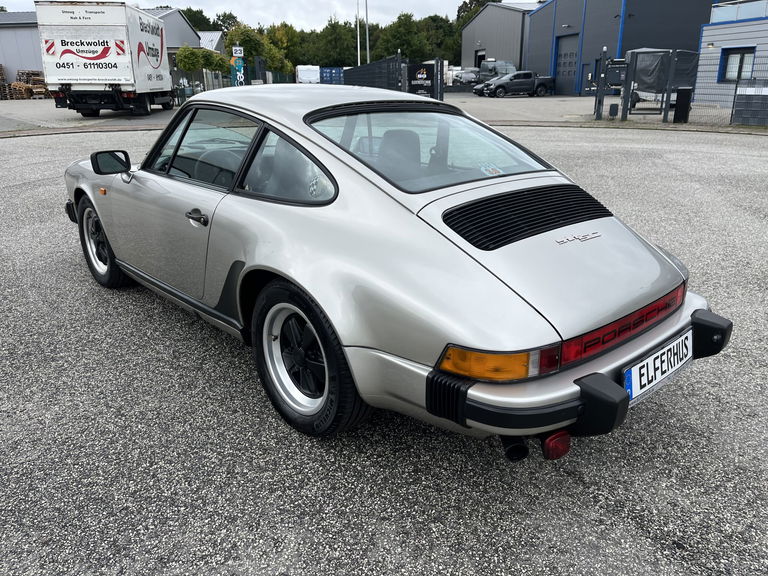Porsche 911 SC