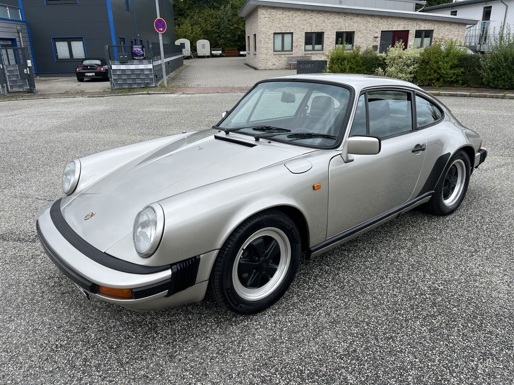 Porsche 911 SC