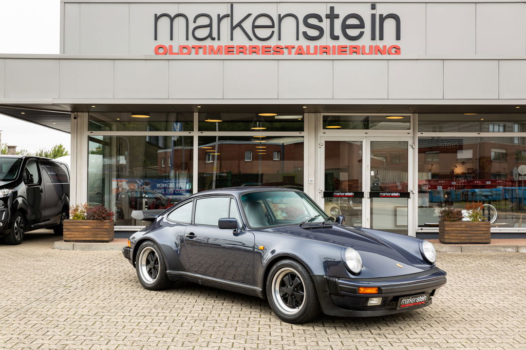 Porsche 911 Turbo 3.3