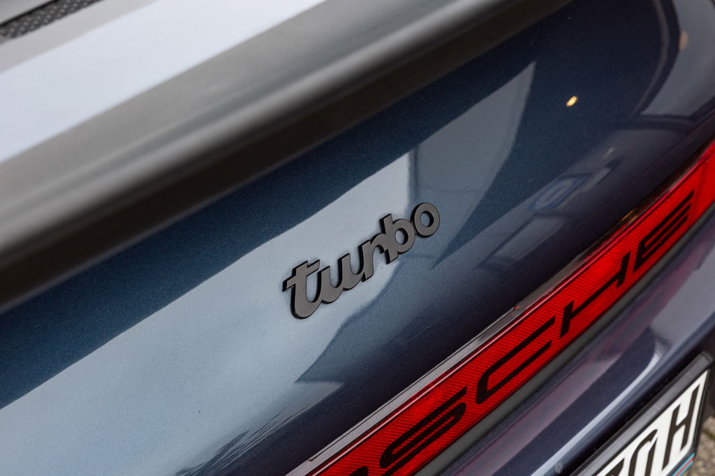 Porsche 911 Turbo 3.3