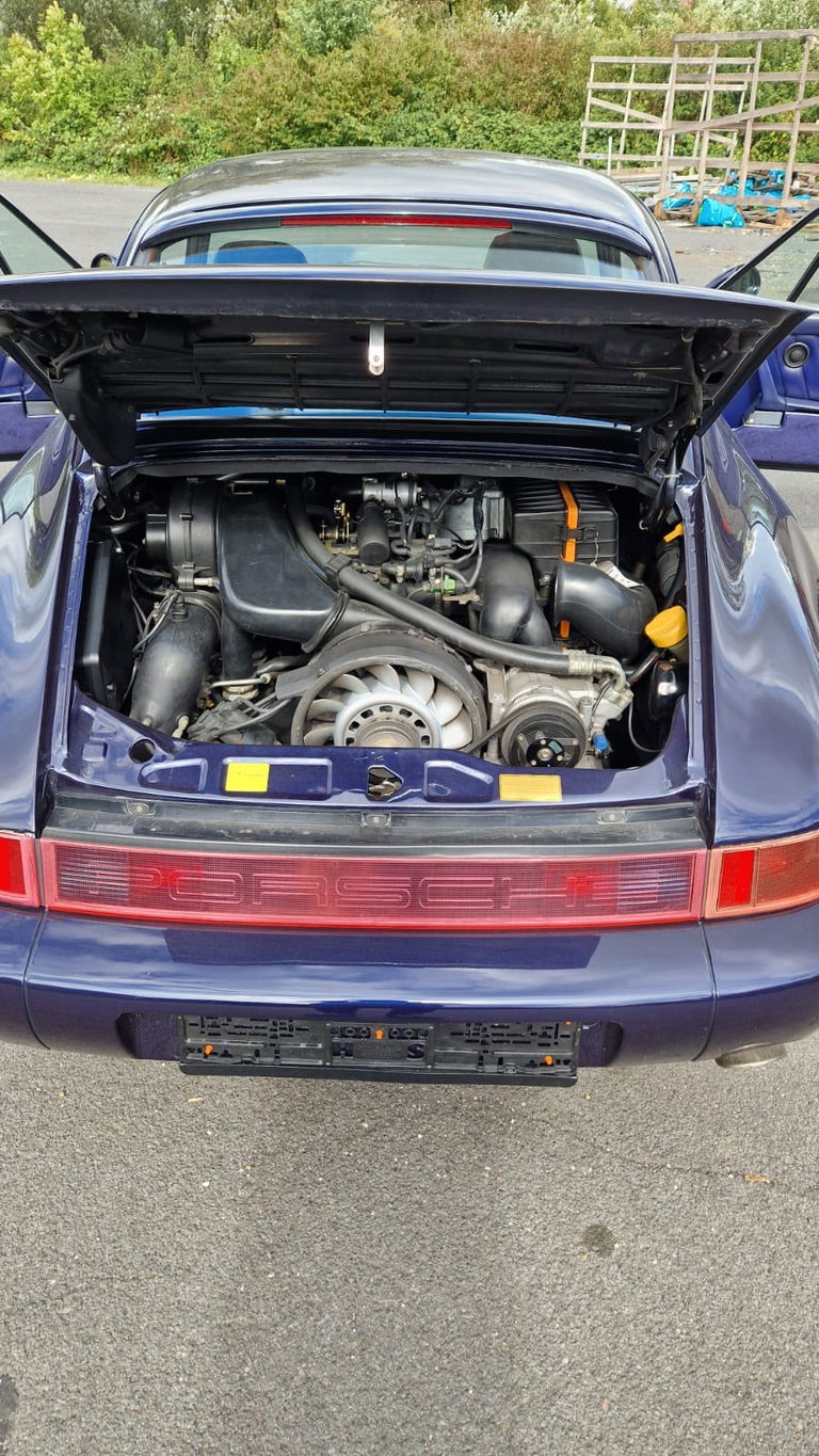 Porsche 964 Carrera 4