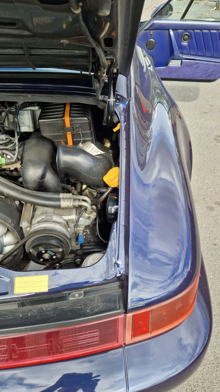 Porsche 964 Carrera 4