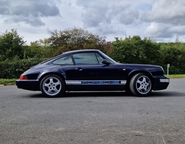 Porsche 964 Carrera 4
