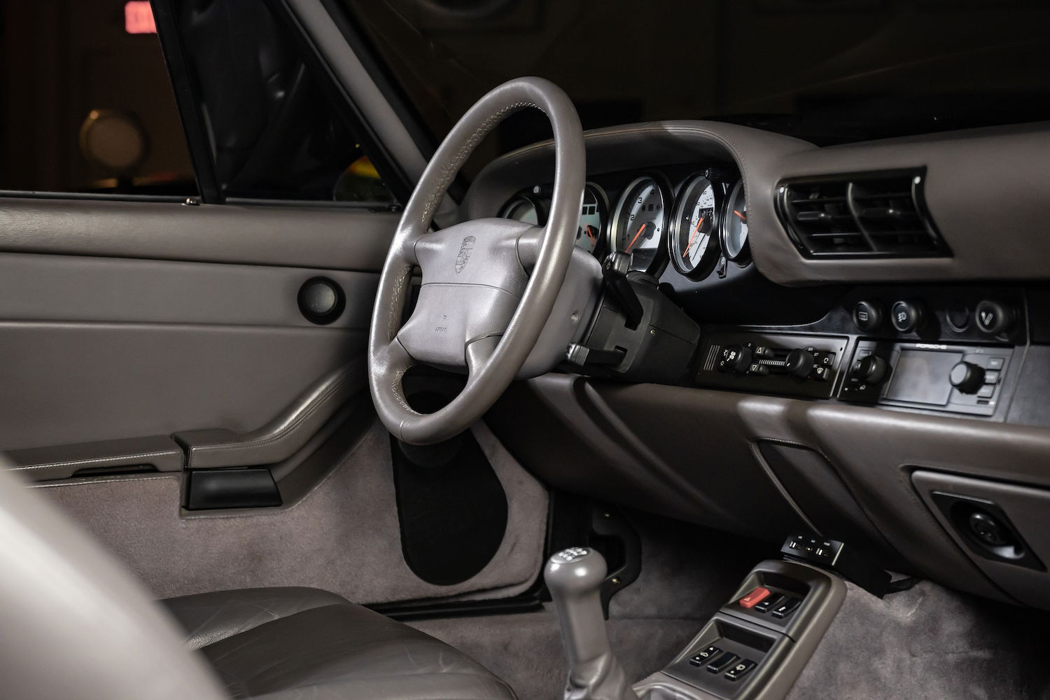 Porsche 993 Turbo 1997 - elferspot.com - Marketplace for Porsche