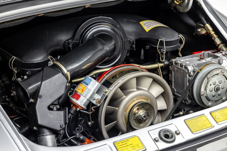 Porsche 911 S (F-Modell)