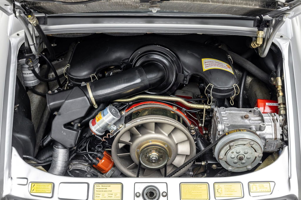 Porsche 911 S (F-Modell)