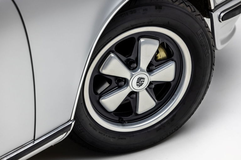 Porsche 911 S (F-Modell)