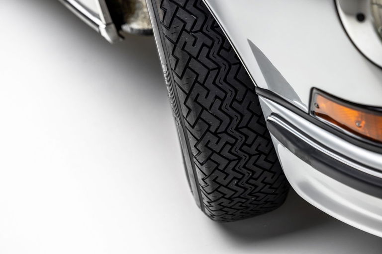 Porsche 911 S (F-Modell)