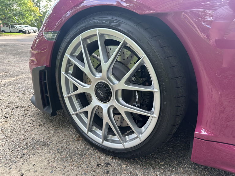 Porsche 718 Cayman GT4 RS