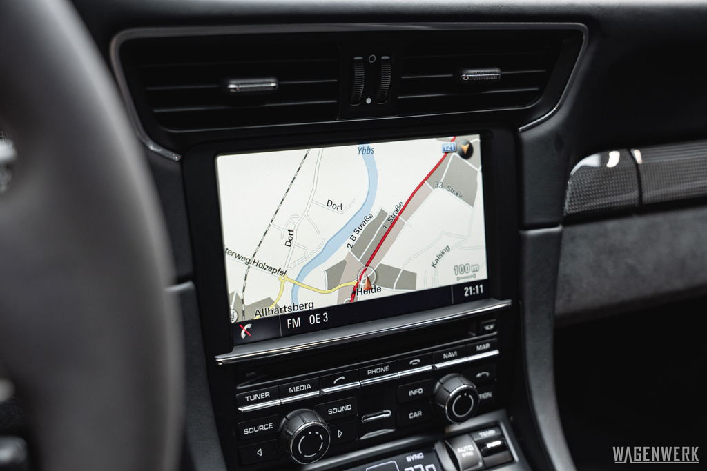 Porsche 991 Carrera 4 GTS