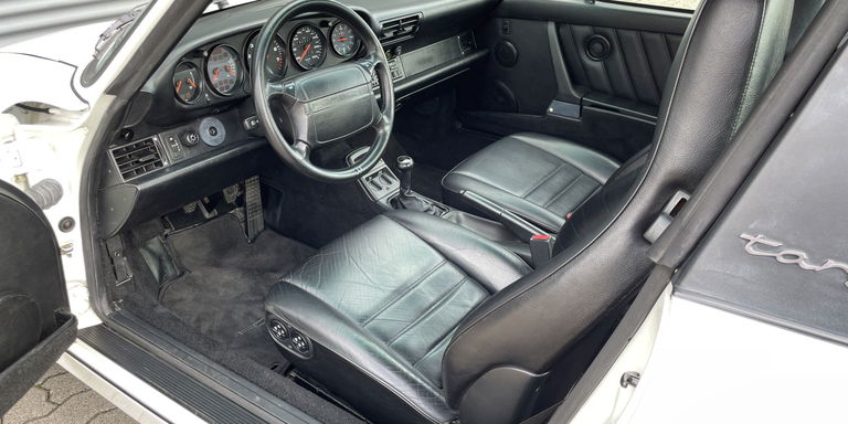 Porsche 964 Carrera 4