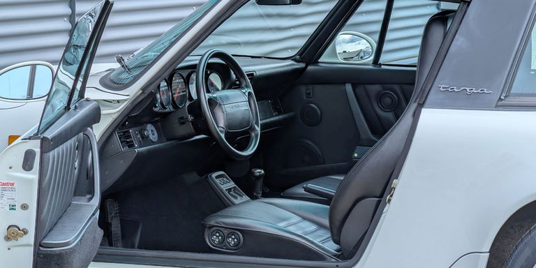 Porsche 964 Carrera 4