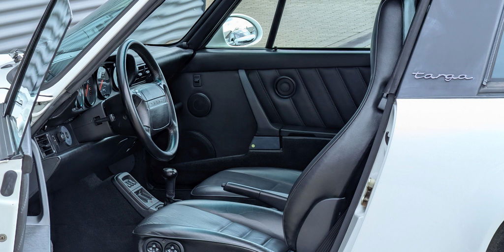 Porsche 964 Carrera 4