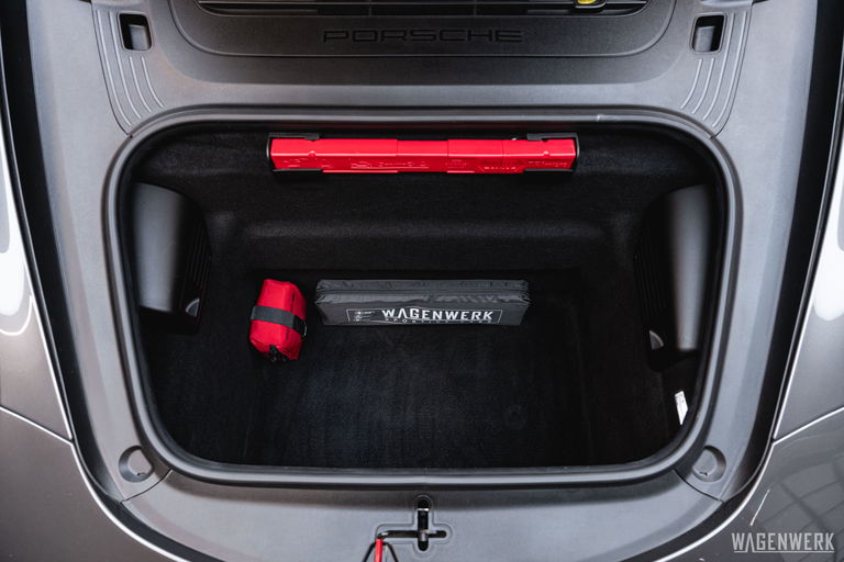 Porsche 991 Carrera 4 GTS