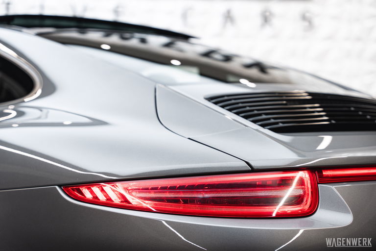 Porsche 991 Carrera 4 GTS