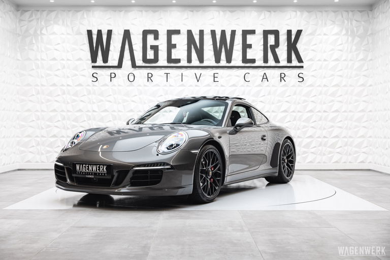 Porsche 991 Carrera 4 GTS