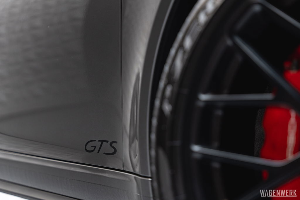 Porsche 991 Carrera 4 GTS