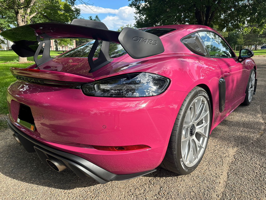 Porsche 718 Cayman GT4 RS