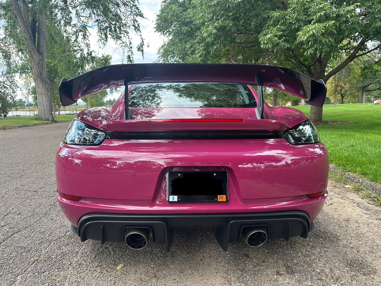 Porsche 718 Cayman GT4 RS