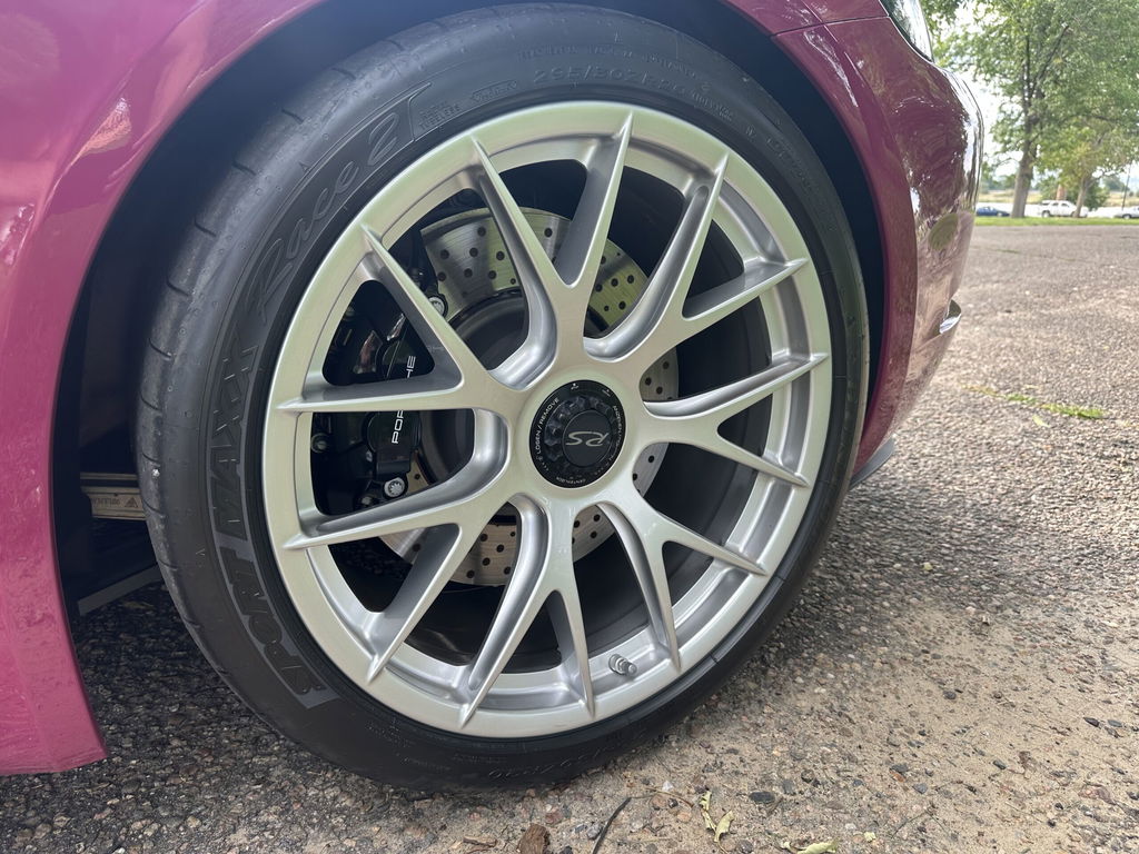 Porsche 718 Cayman GT4 RS