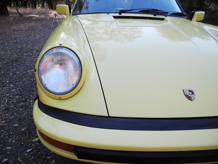 Porsche 911 Carrera 3.2