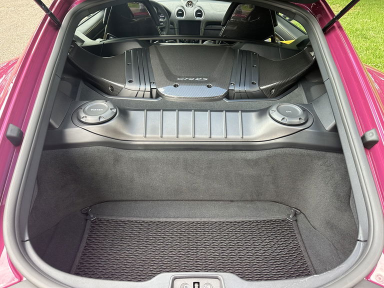 Porsche 718 Cayman GT4 RS