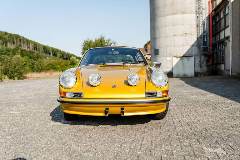 Porsche 911 E