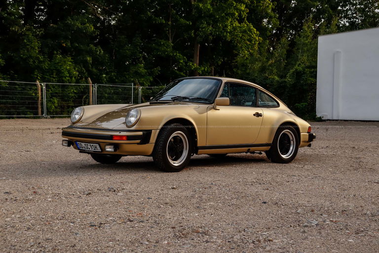 Porsche 911 SC
