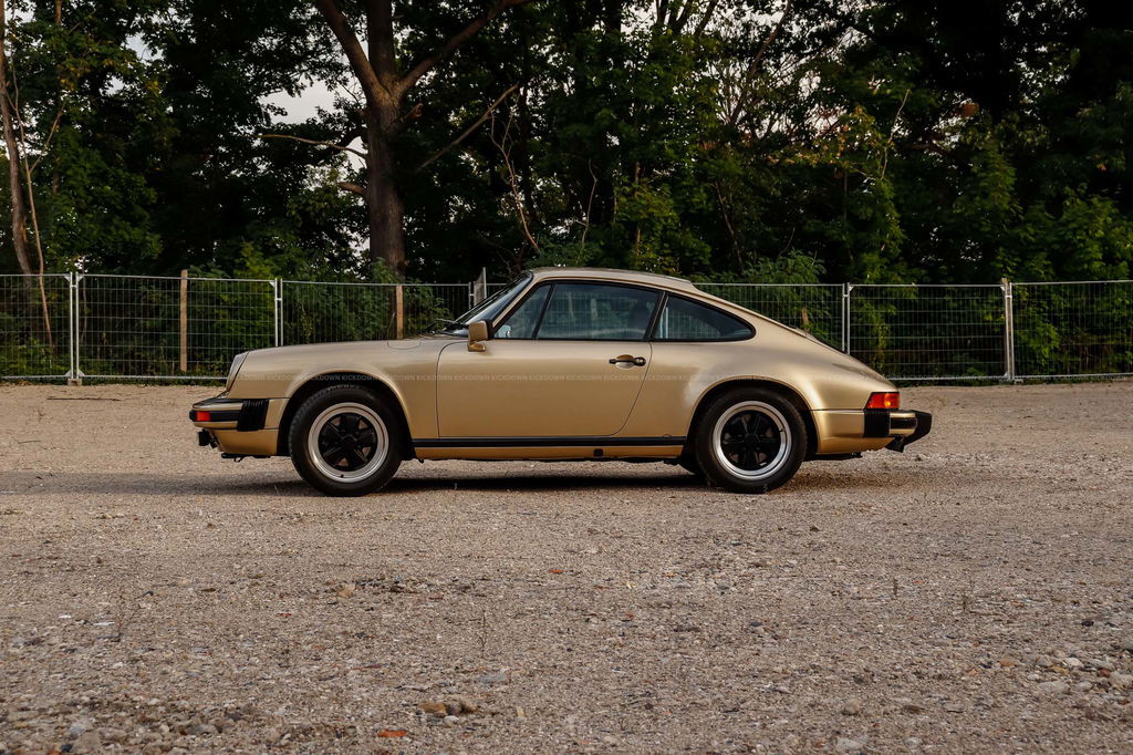 Porsche 911 SC