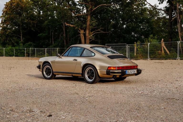 Porsche 911 SC
