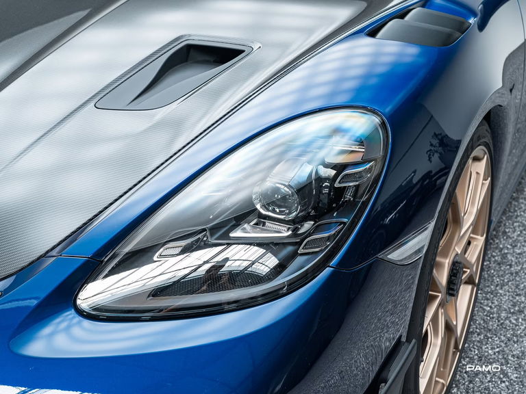 Porsche 718 Cayman GT4 RS