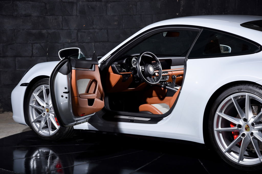 Porsche 992 Carrera S